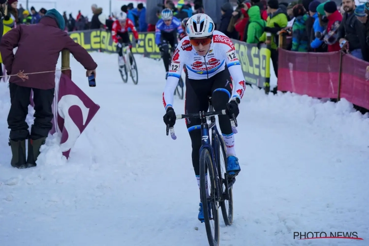 Verrassende mannencross in Val di Sole: Vanthourenhout soleert naar winst, Van der Poel komt niet in het stuk voor