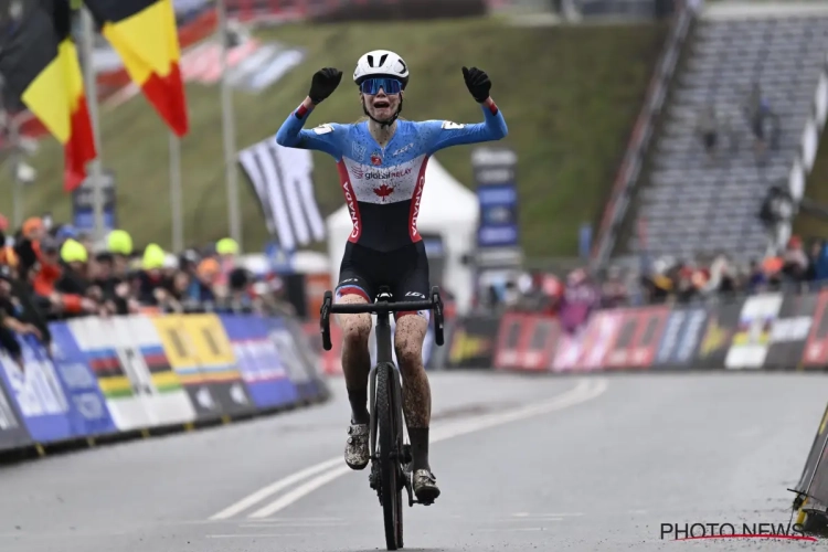 Topfavoriete Lauren Molengraaf rijdt lek, Canadese Isabella Holmgren pakt verrassend de wereldtitel bij vrouwen junioren