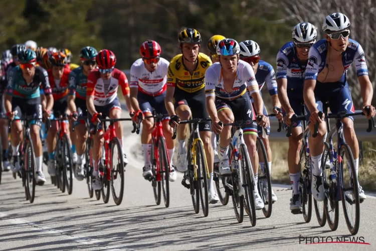 Generale repetitie voor de klimtrein van Remco Evenepoel in de Ronde van Catalonië